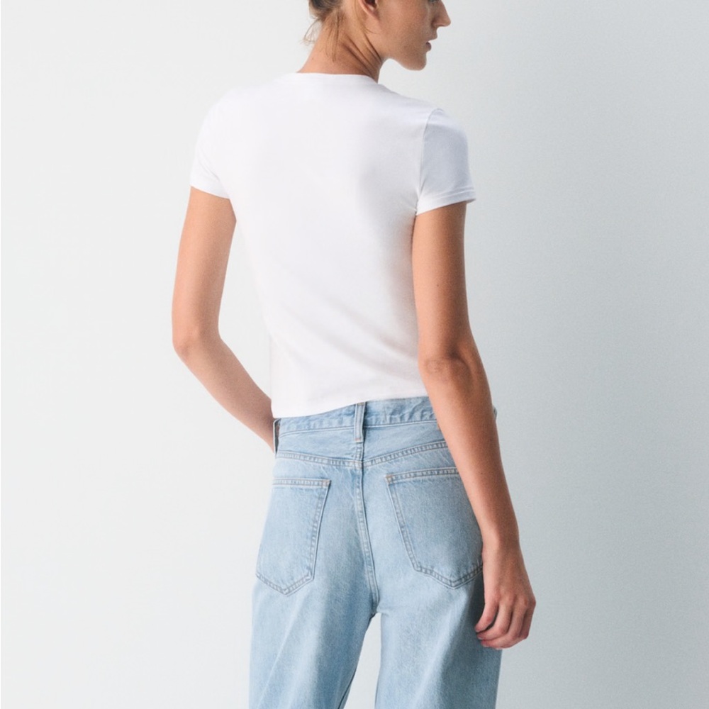 Aritzia HomeStretch Smooth Tune T-Shirt - Picture 5 of 9